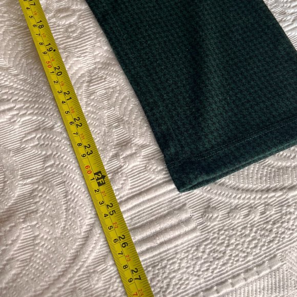 Urban Outfitters Green Cropped Pants - Picture 5 of 10
